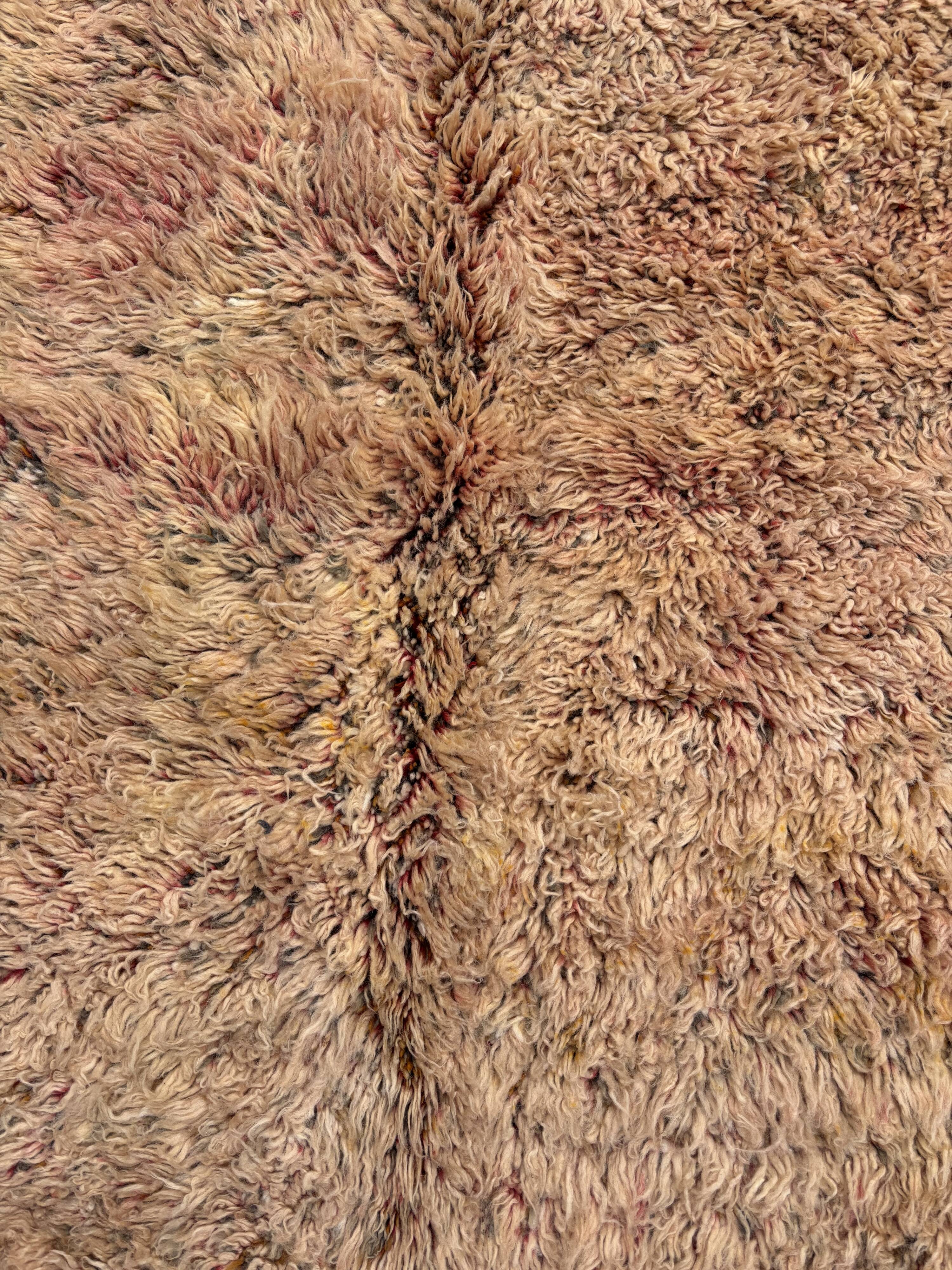 Vintage Moroccan Berber rug from Boujad