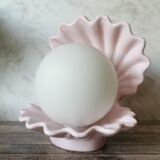Opaline shell lamp