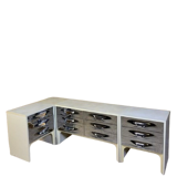 Commode et chevets Raymond Loewy DF2000