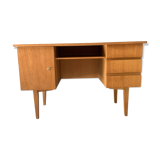 Desk of the 1970s