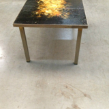 Table basse en fer forgé, bronze et marbre