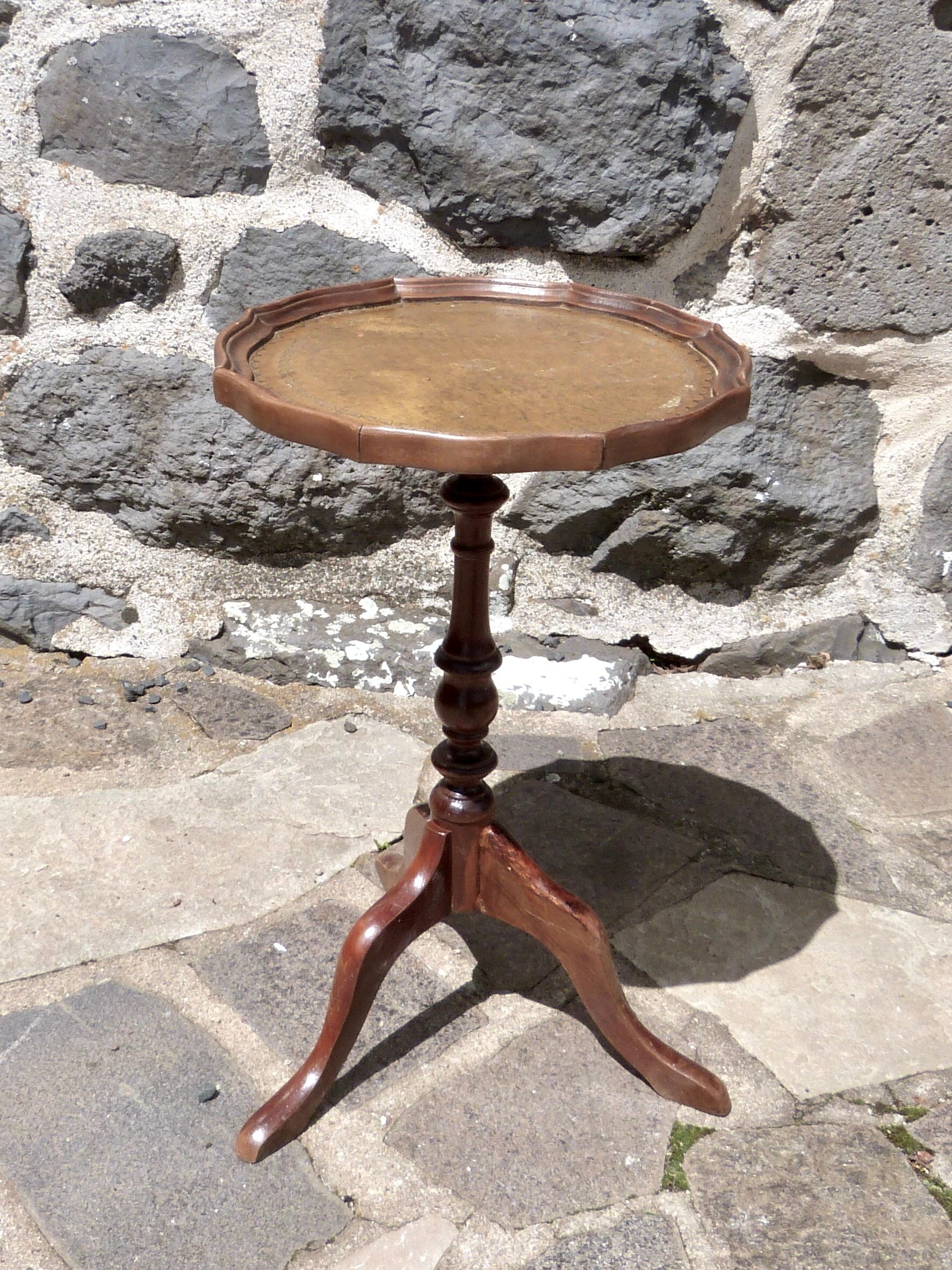 Guéridon style Louis XVI