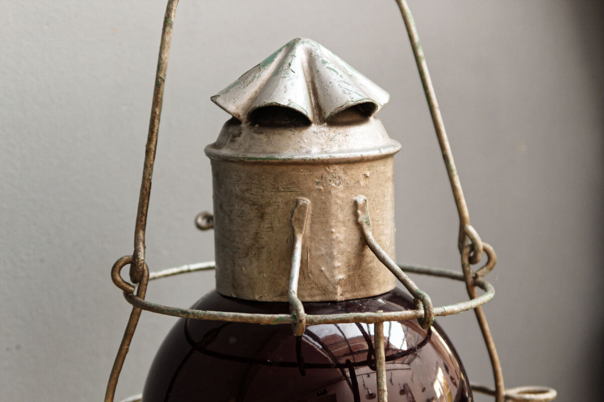 Boat lantern - lantern