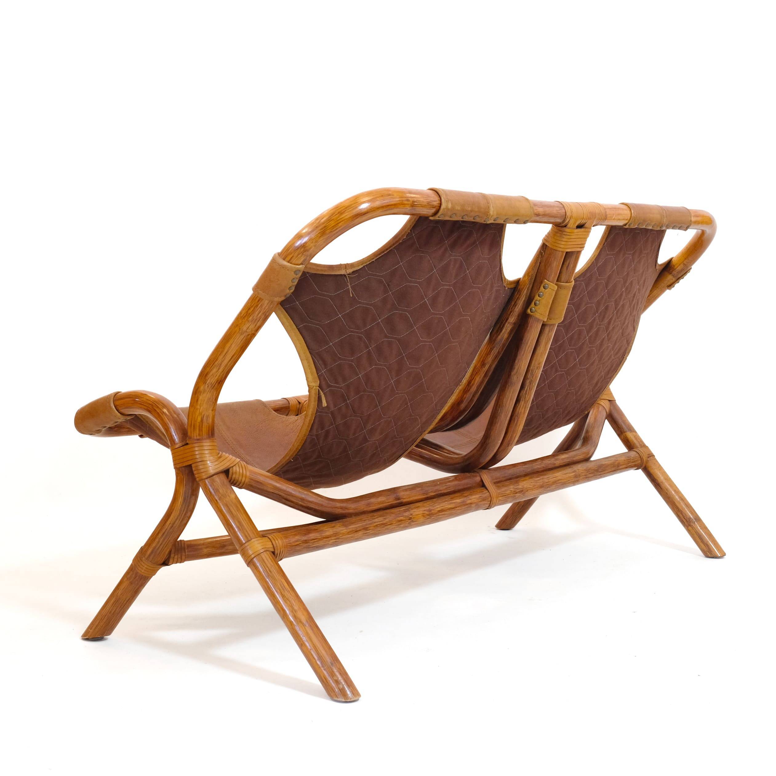 Rohe Noordwolde, banquette en bambou et cuir, 1970s.