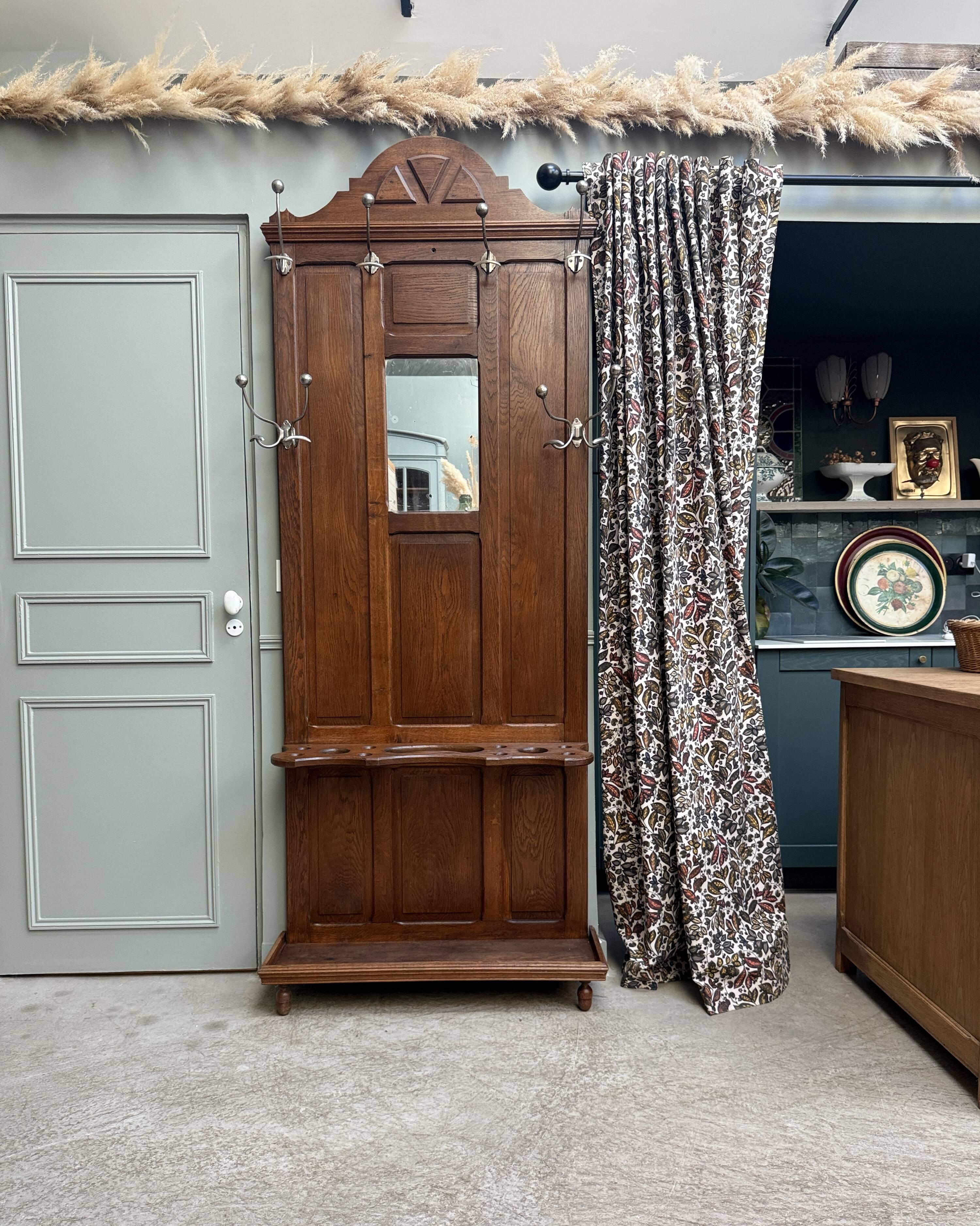 Antique oak entrance wardrobe