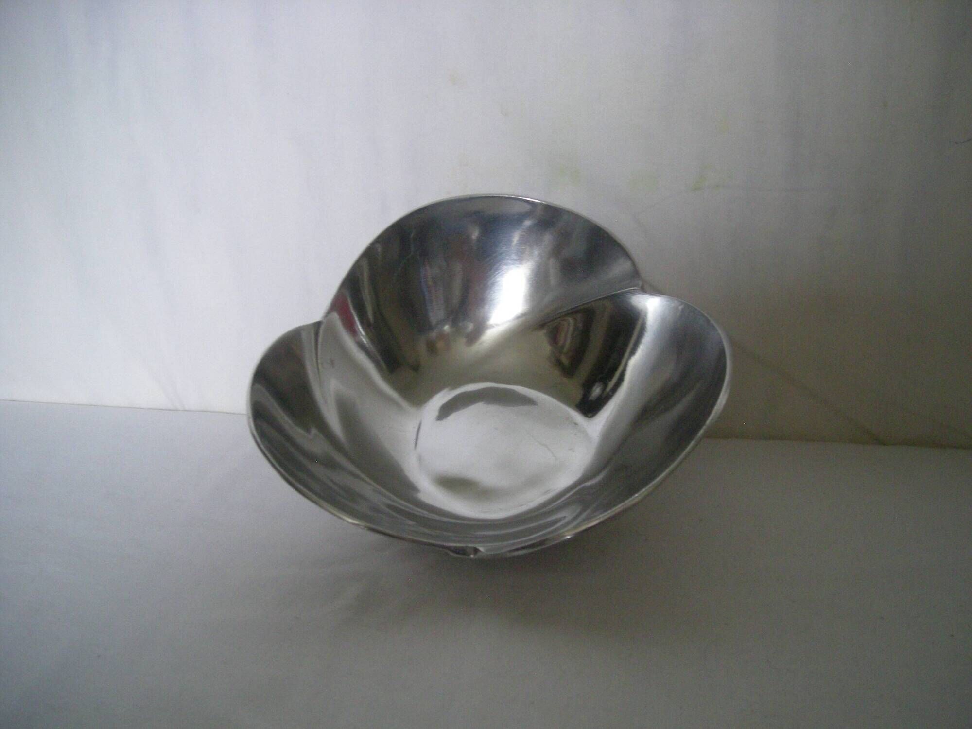 Floral fruit bowl from the 60s - 70s