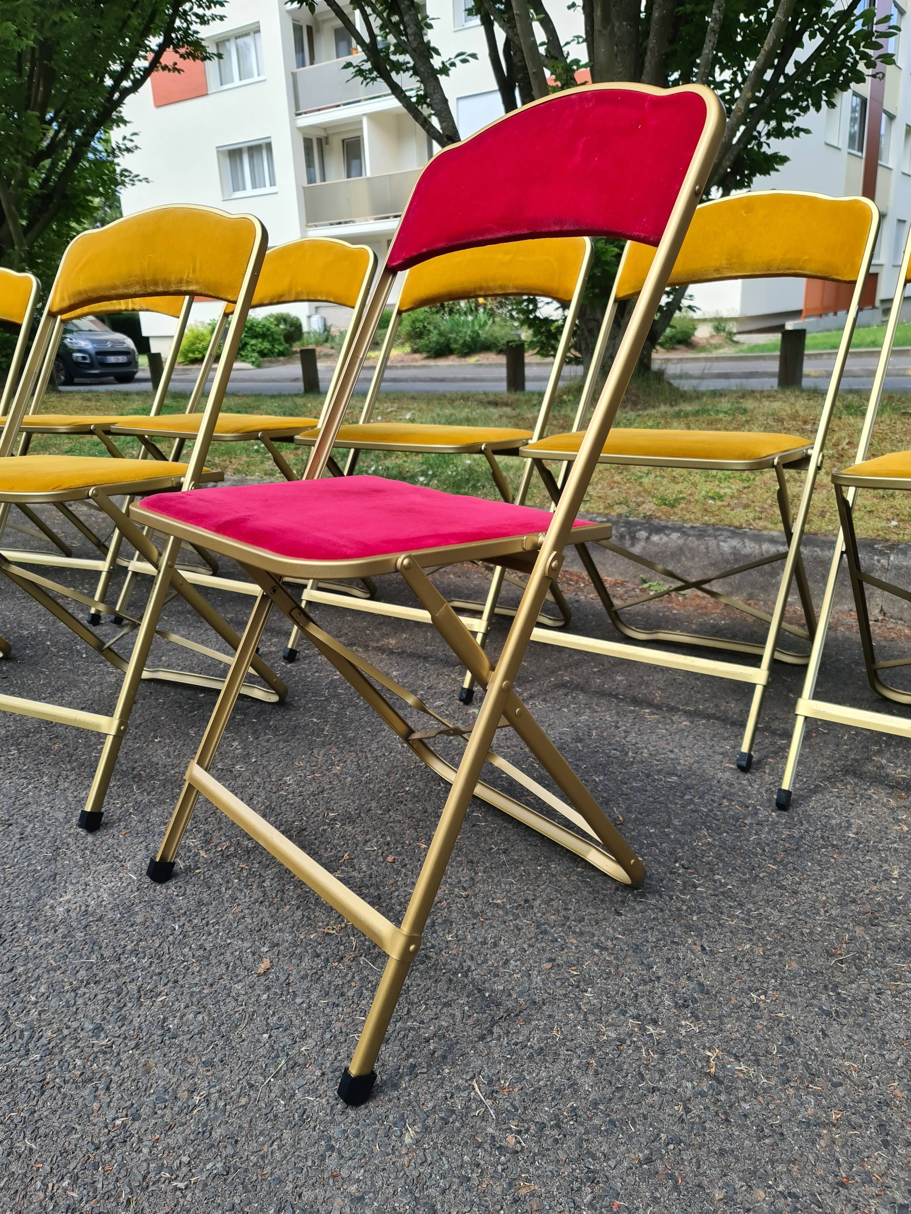 Set of 10 folding chairs Chaisor "theater chair"