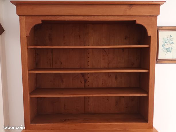 Solid alder bookcase