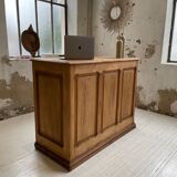 Pine shopping counter