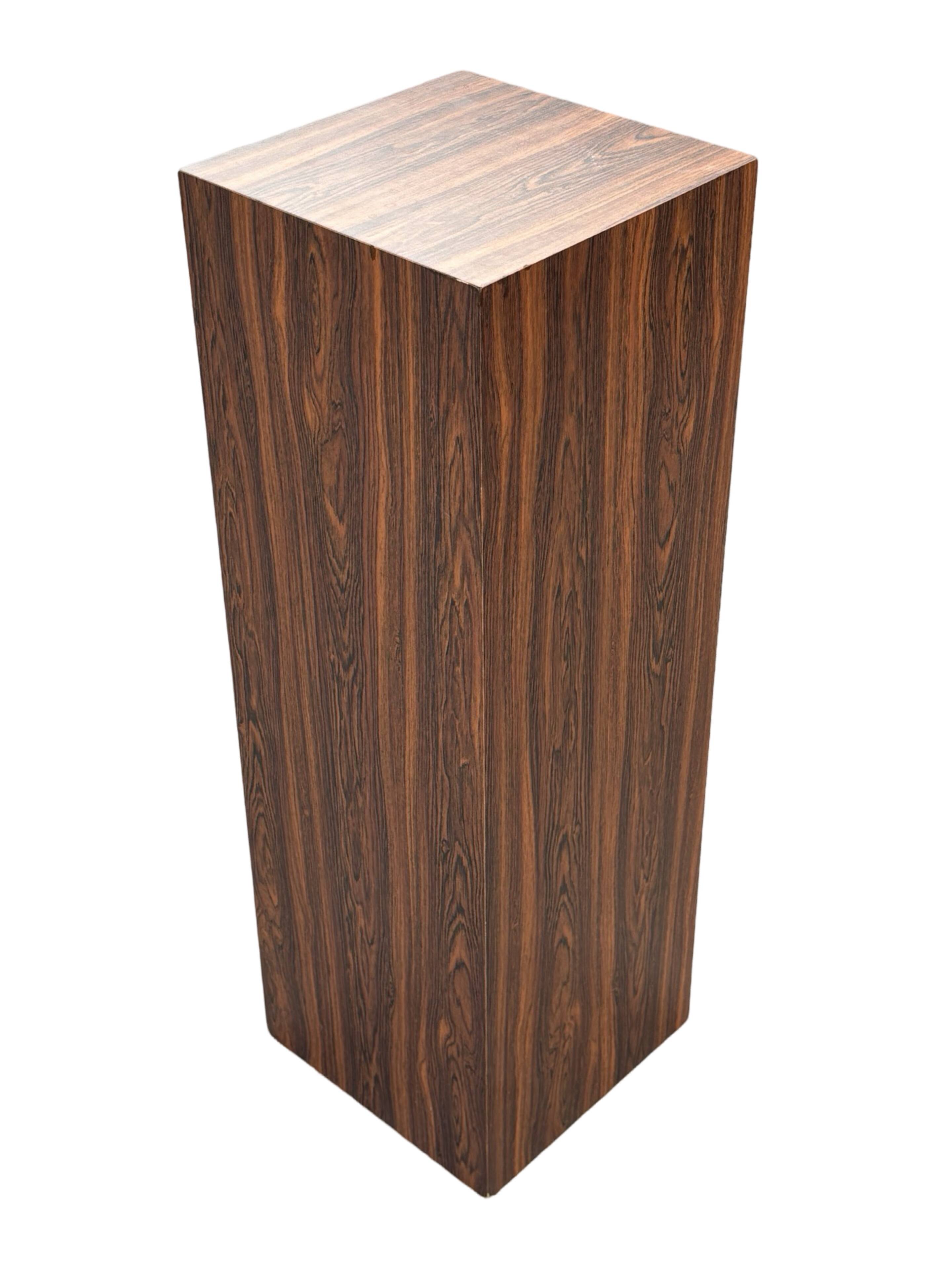 Vintage plant column in rosewood veneer 80s design