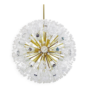 Lustre gigantesque en