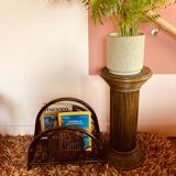 Vintage rattan plant pedestal