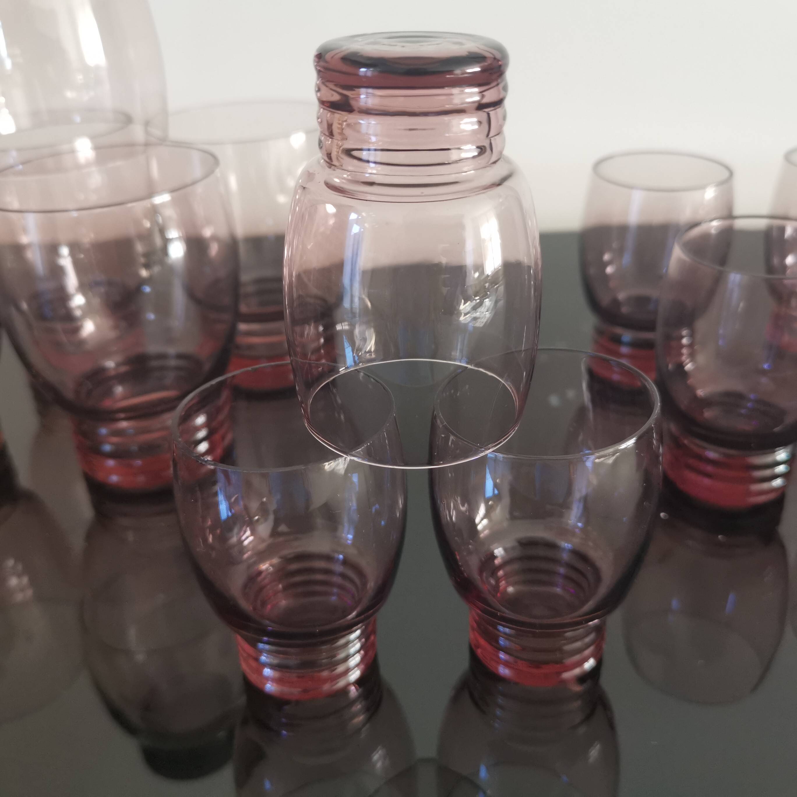 Set of 50s art deco purple/rosé blown glass glasses