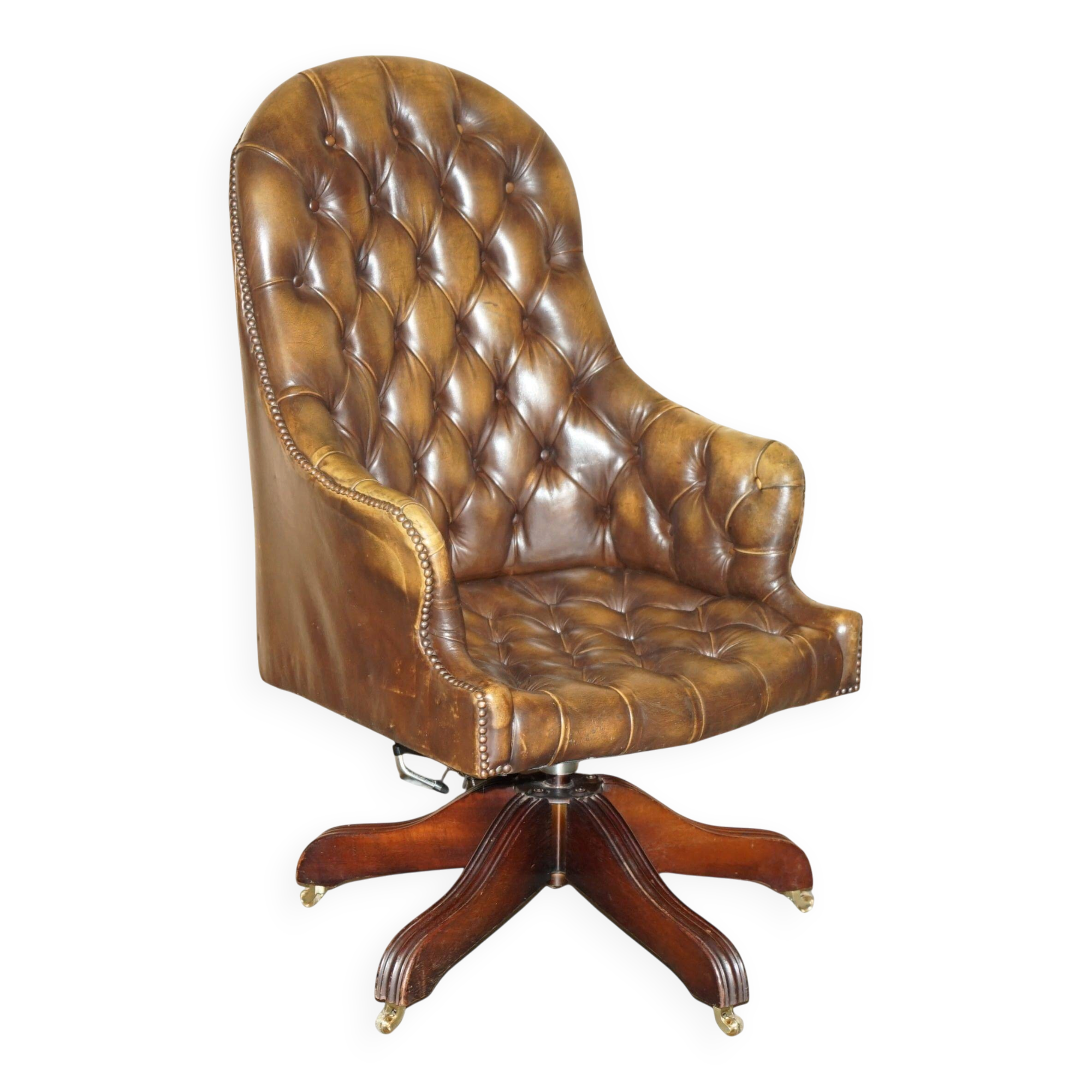 Fauteuil Chesterfield vintage en cuir vieilli