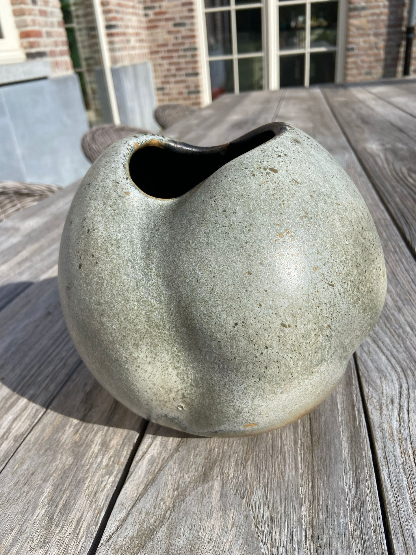 Superb sculptural vase in vintage glazed stoneware (1970s/1980s), re