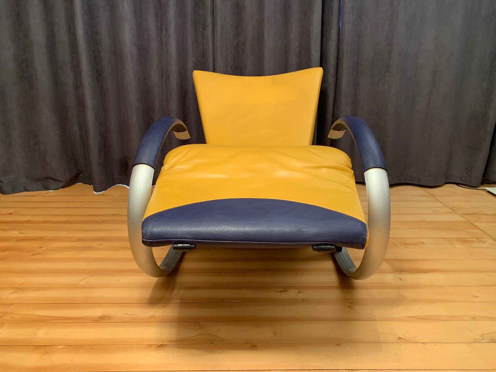 Modern chaise lounge, 1980s