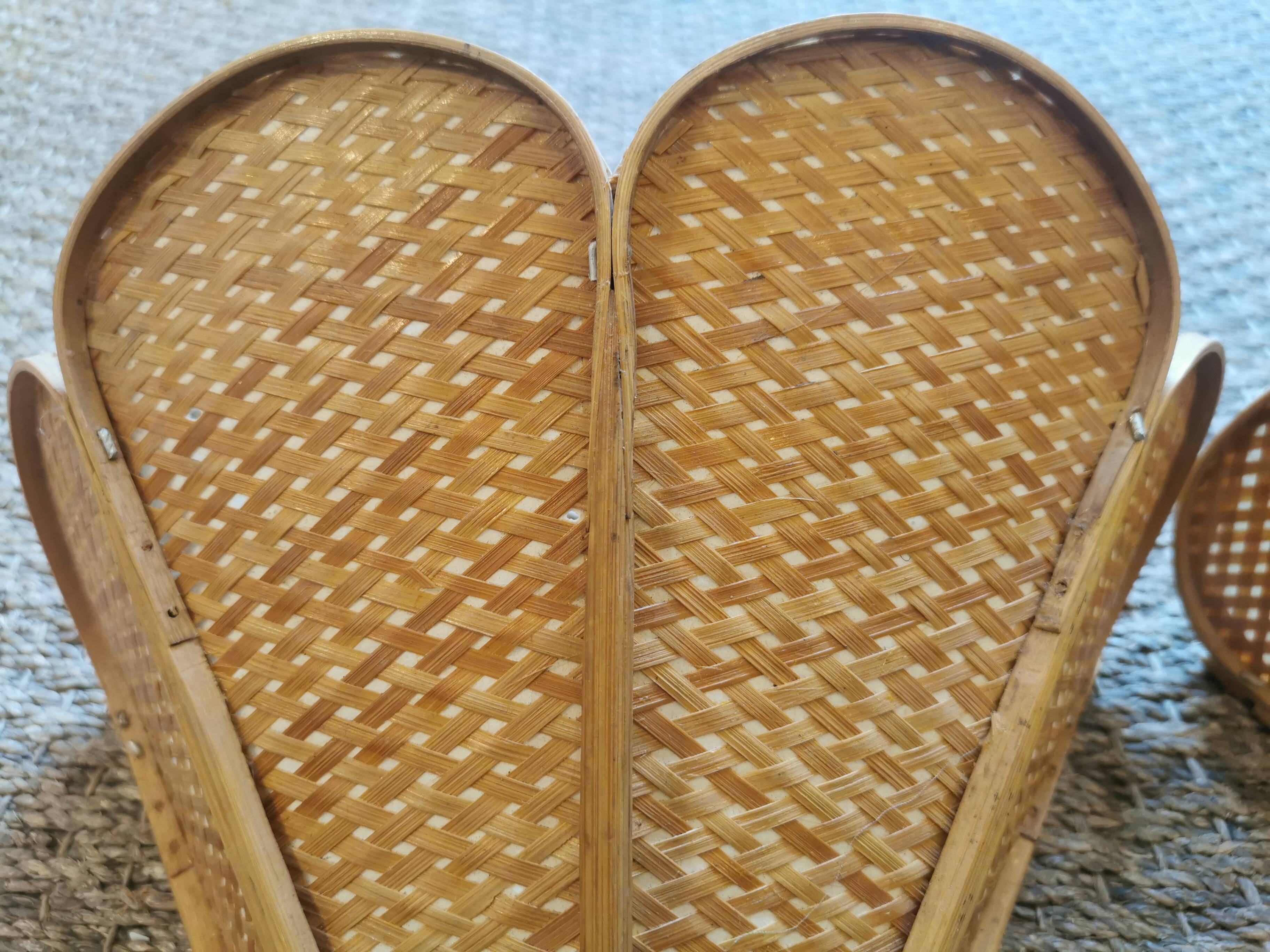 Pair of vintage "tulip" wall lights in rattan and canework