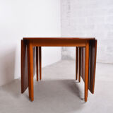 Extendable dining table in teak and oak - Hans Wegner - 1960