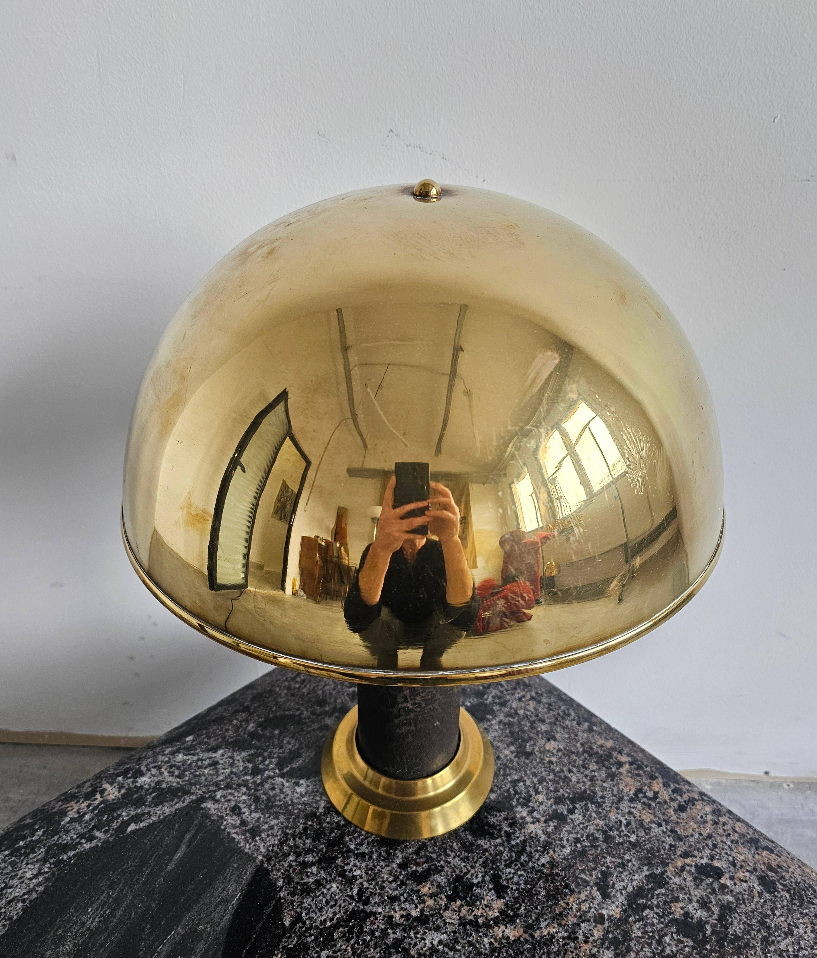 Pair of Mid Century Modern table lamps in brass and leather 1960