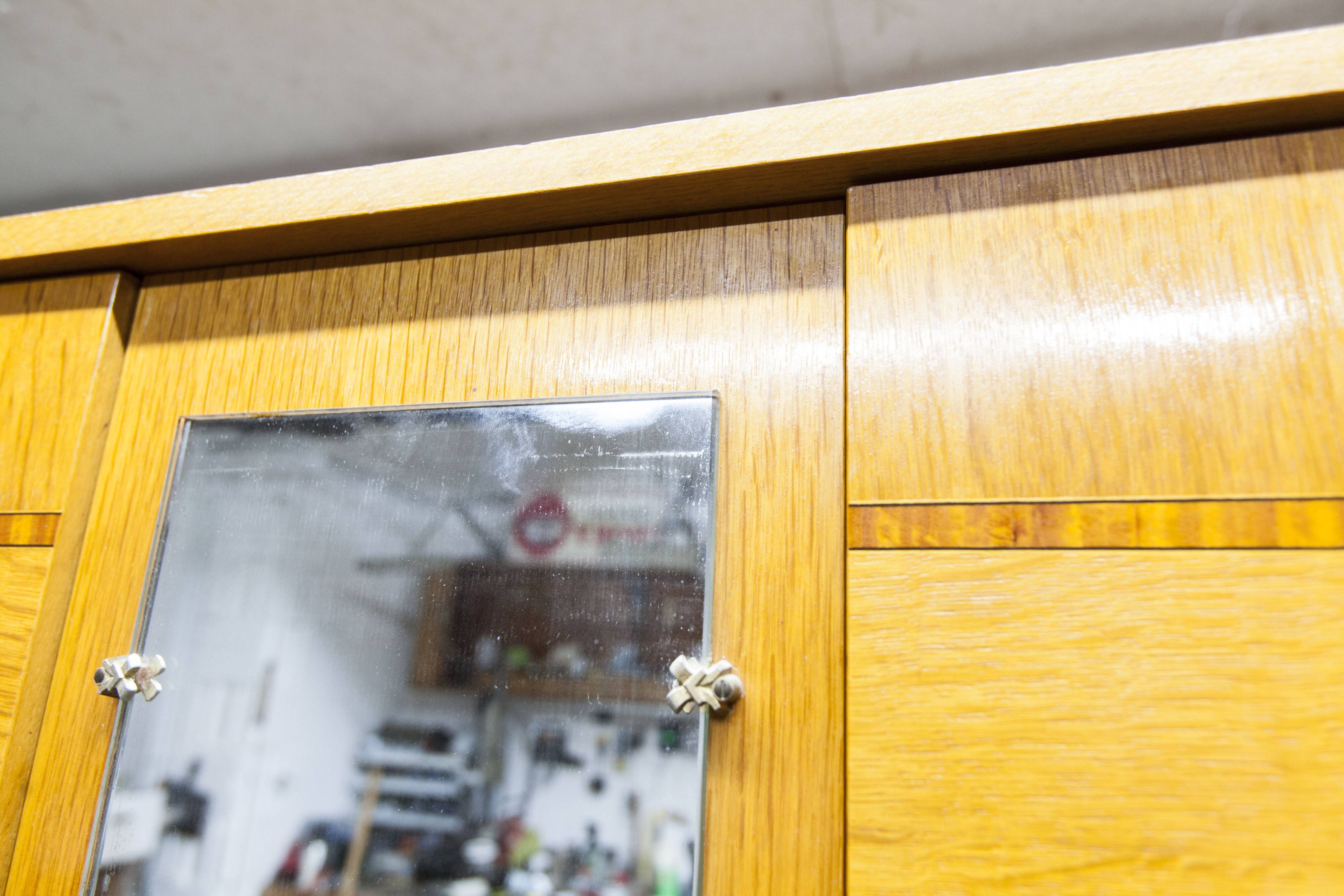 1970 Scandinavian wardrobe with shelves and mirror, 21x126, 2 doors.
