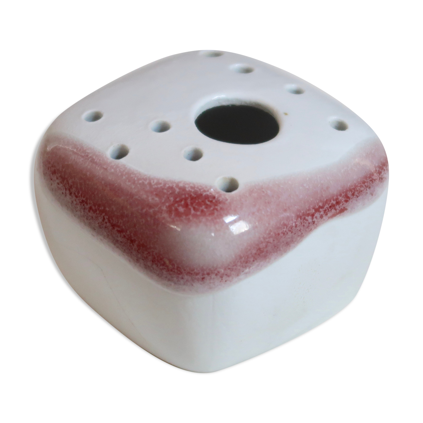 Pique fleurs in Virebent porcelain by Pierre Lebe, 70s