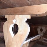 Extendable farm table