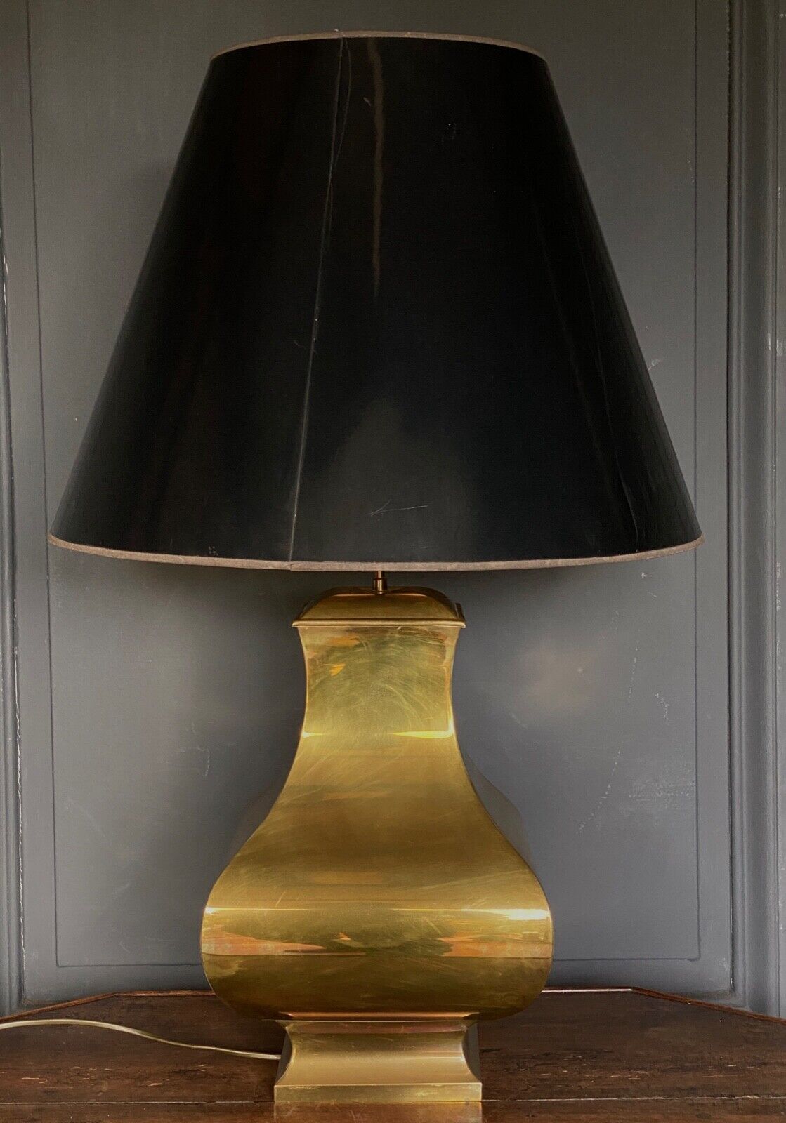 Bronze lamp 1970