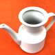 Cafetière de style art déco porcelaine blanche