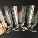 6 wine glasses carved with lily of the valley sprigs