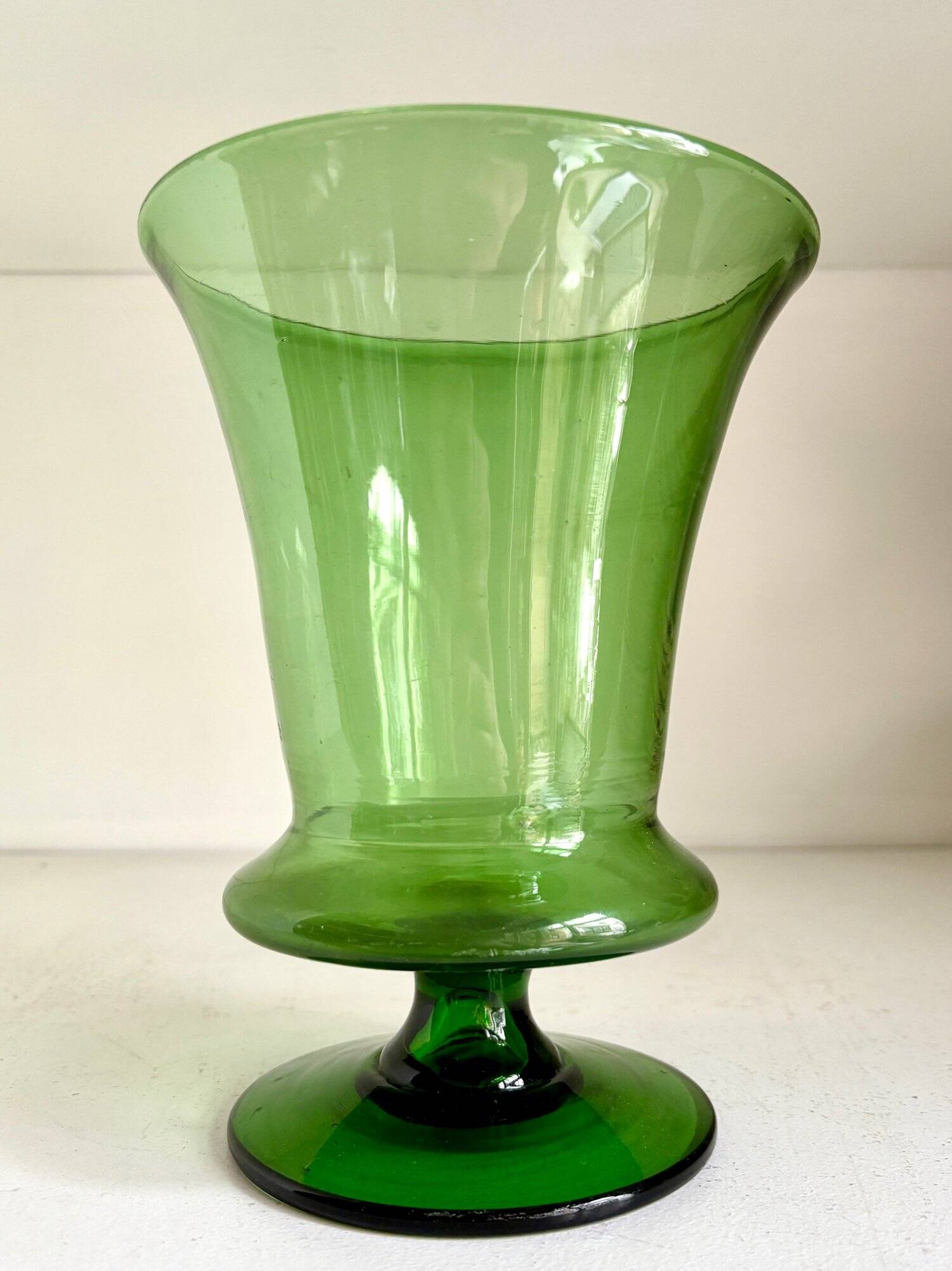Medici vase in green glass