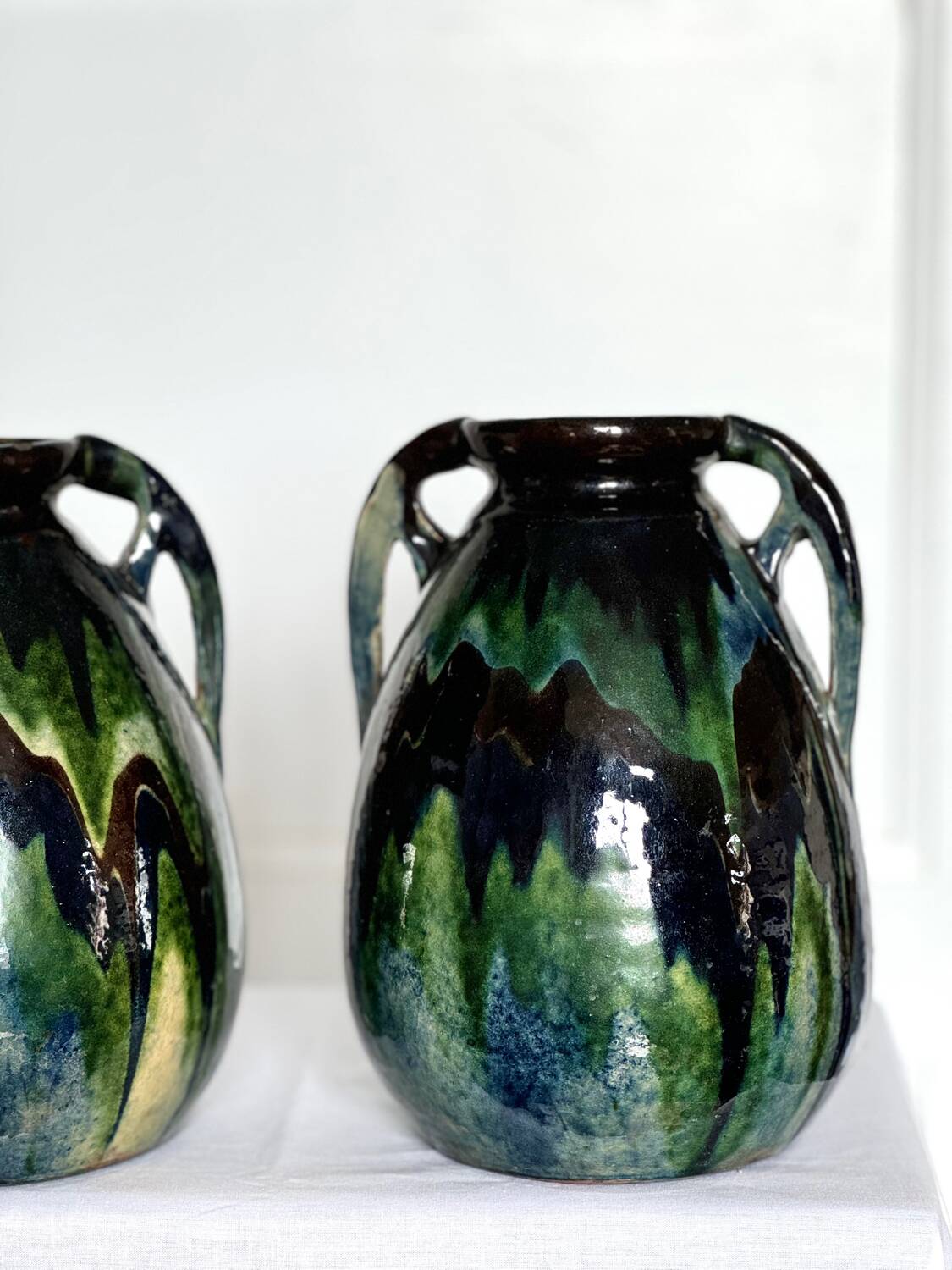 Handmade vase in mixed earth