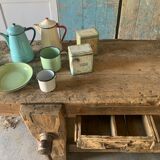 Carpenter's establishment