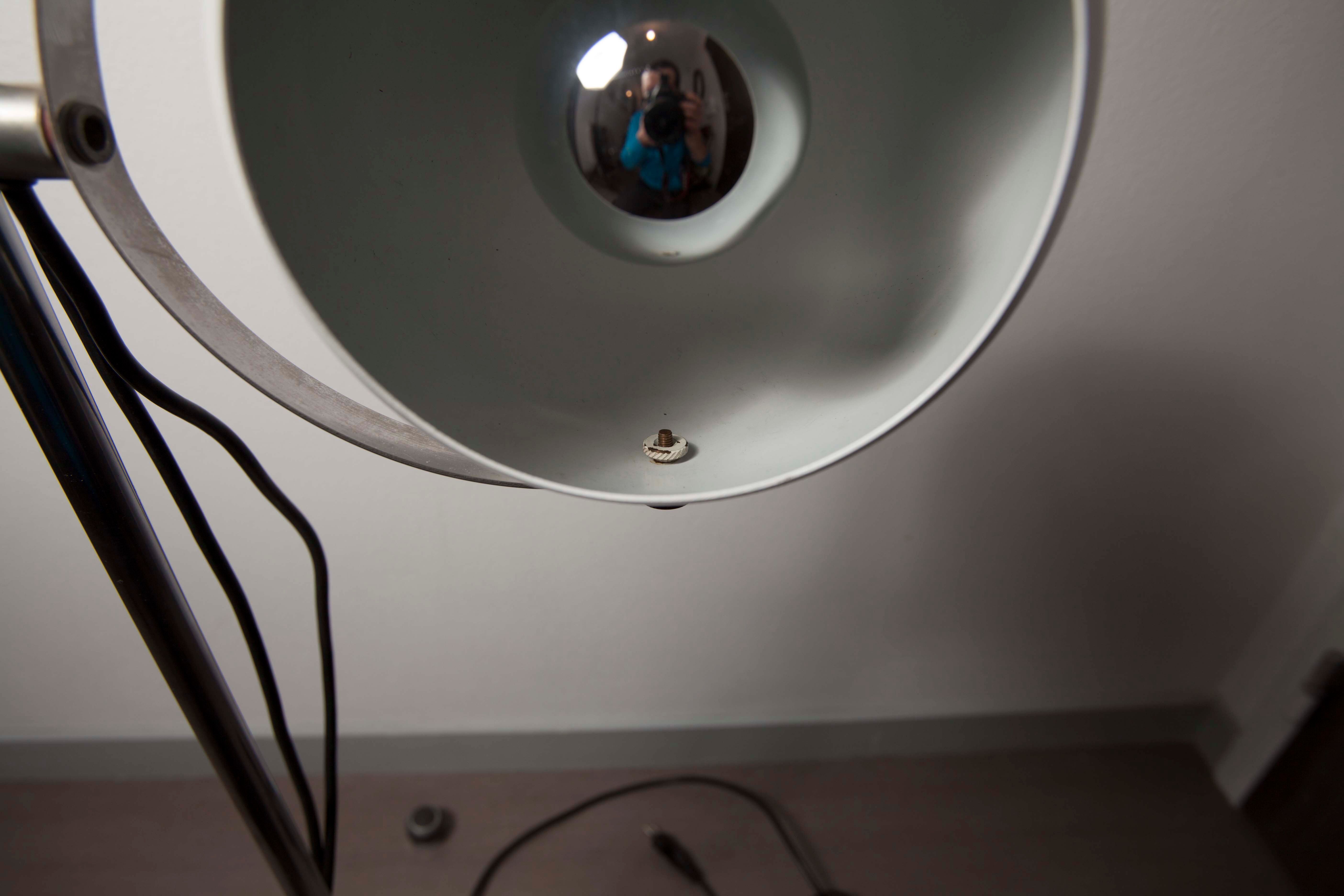 Lampadire 2 white balls restored 70s