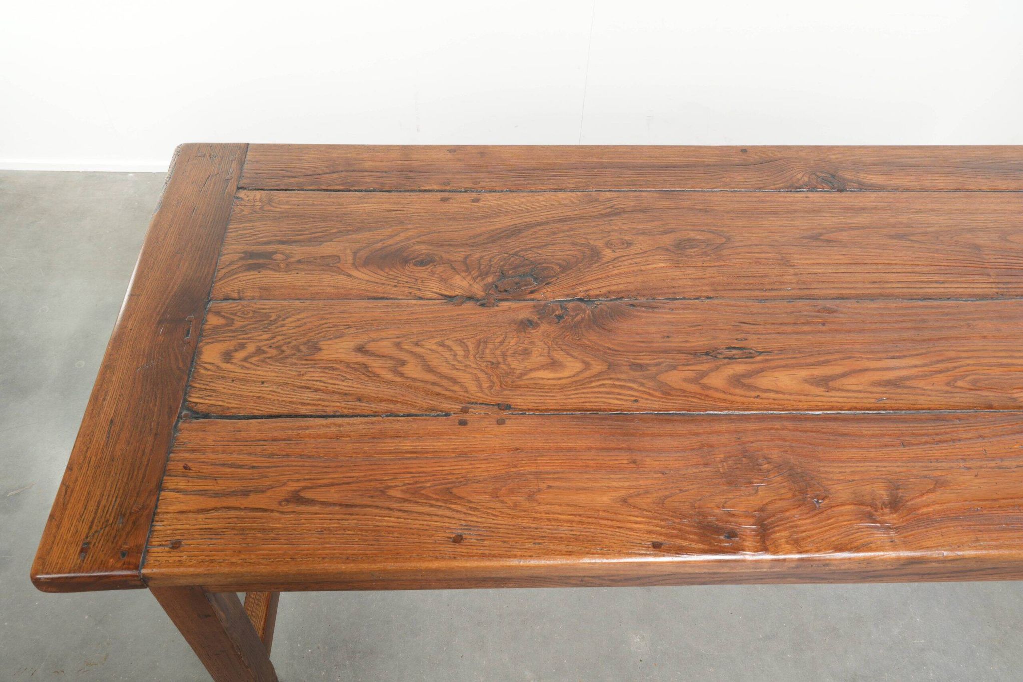 Antique French farmhouse dining table for 4/ 6 people from the 18th century