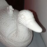 Duck soup bowl