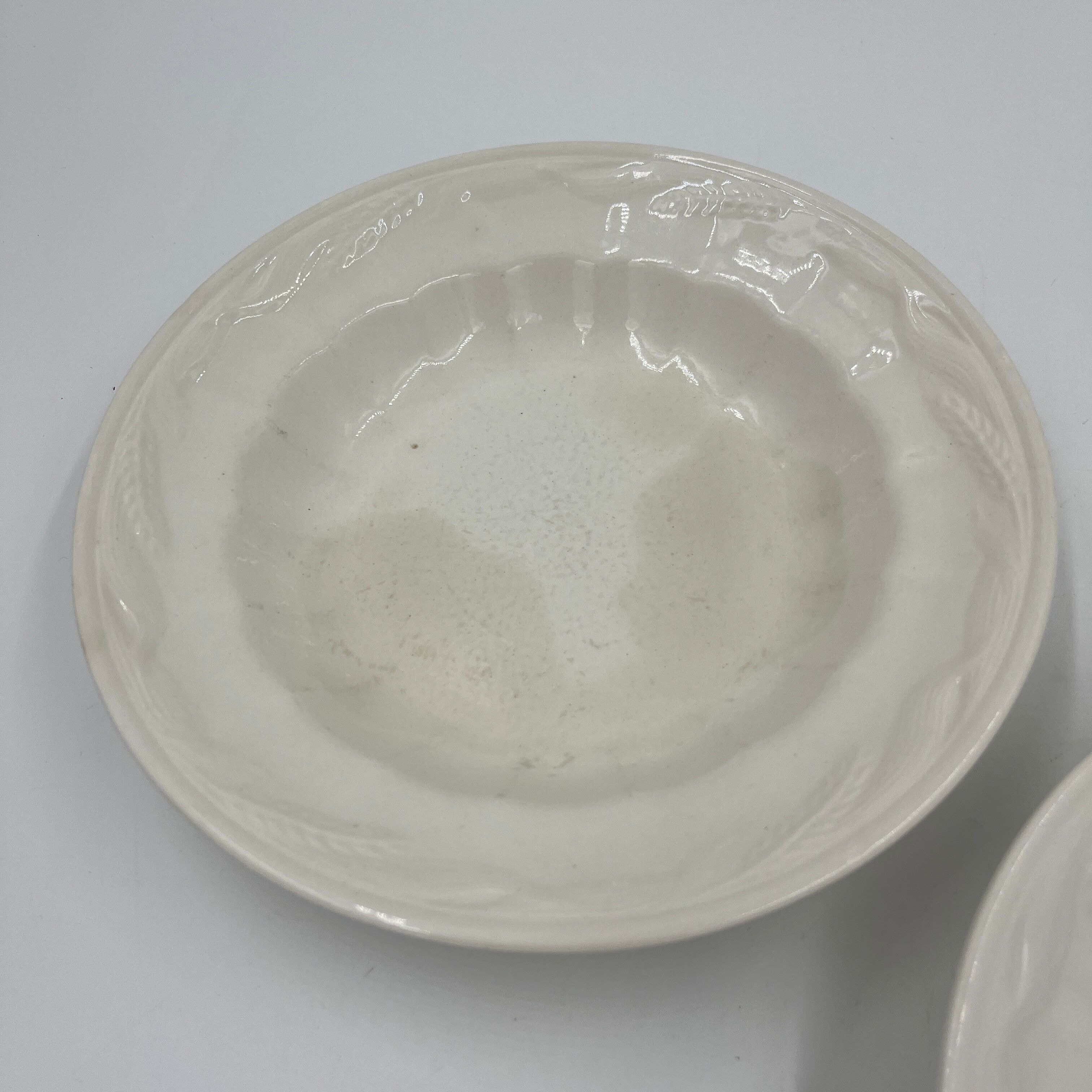Boch Frères white plate duo