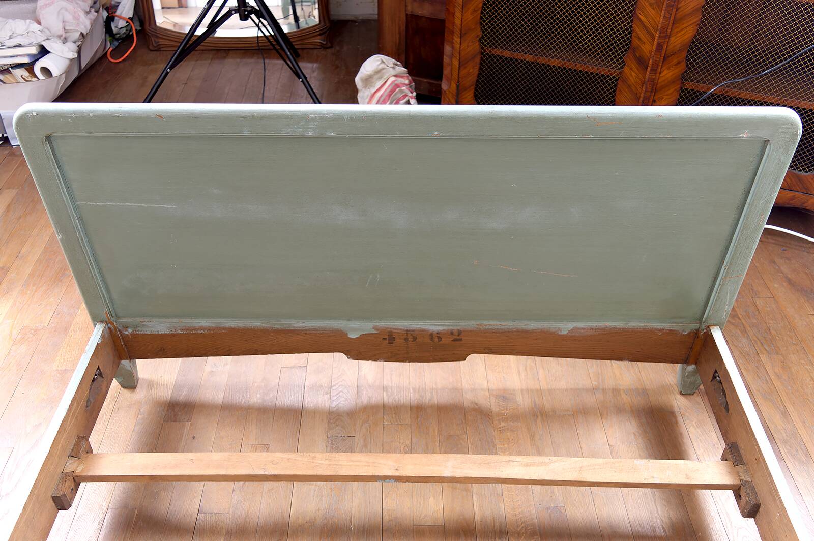 Art Nouveau bed in carved and painted wood, Poppies, Circa 1900