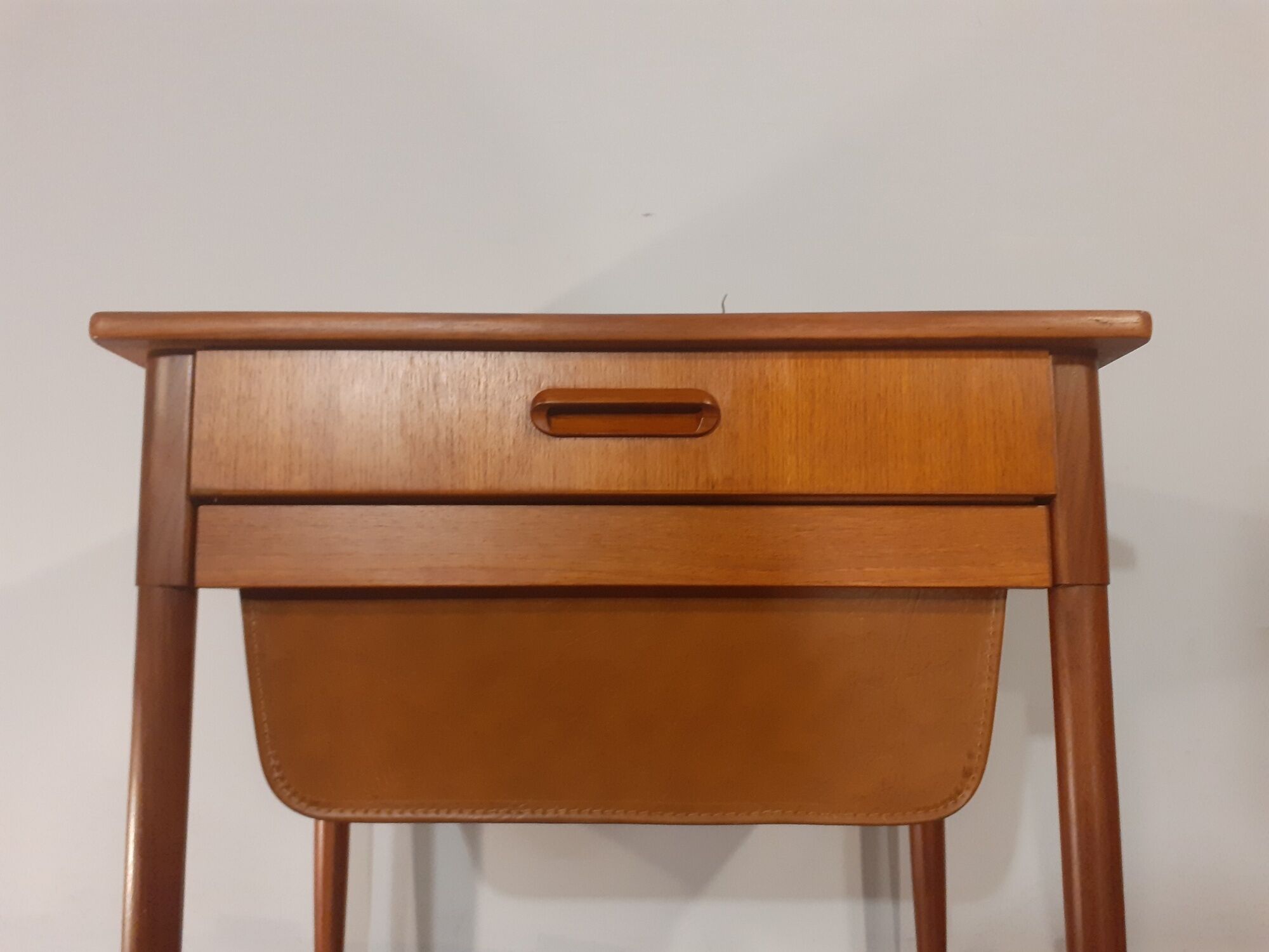 Pair of bedside tables "pelicans" in teak, norwegian 1960s