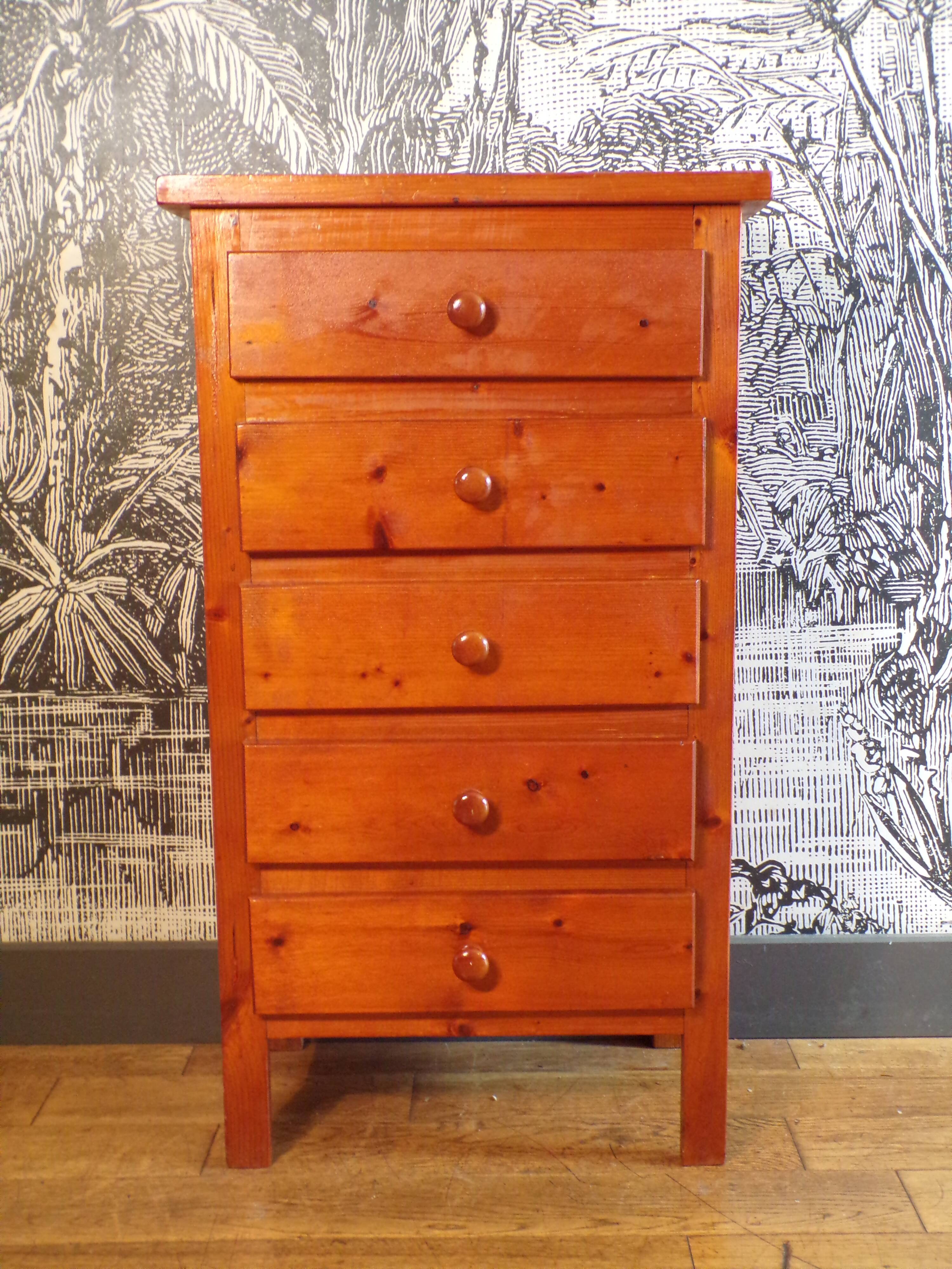 5-drawer pine chest of drawers