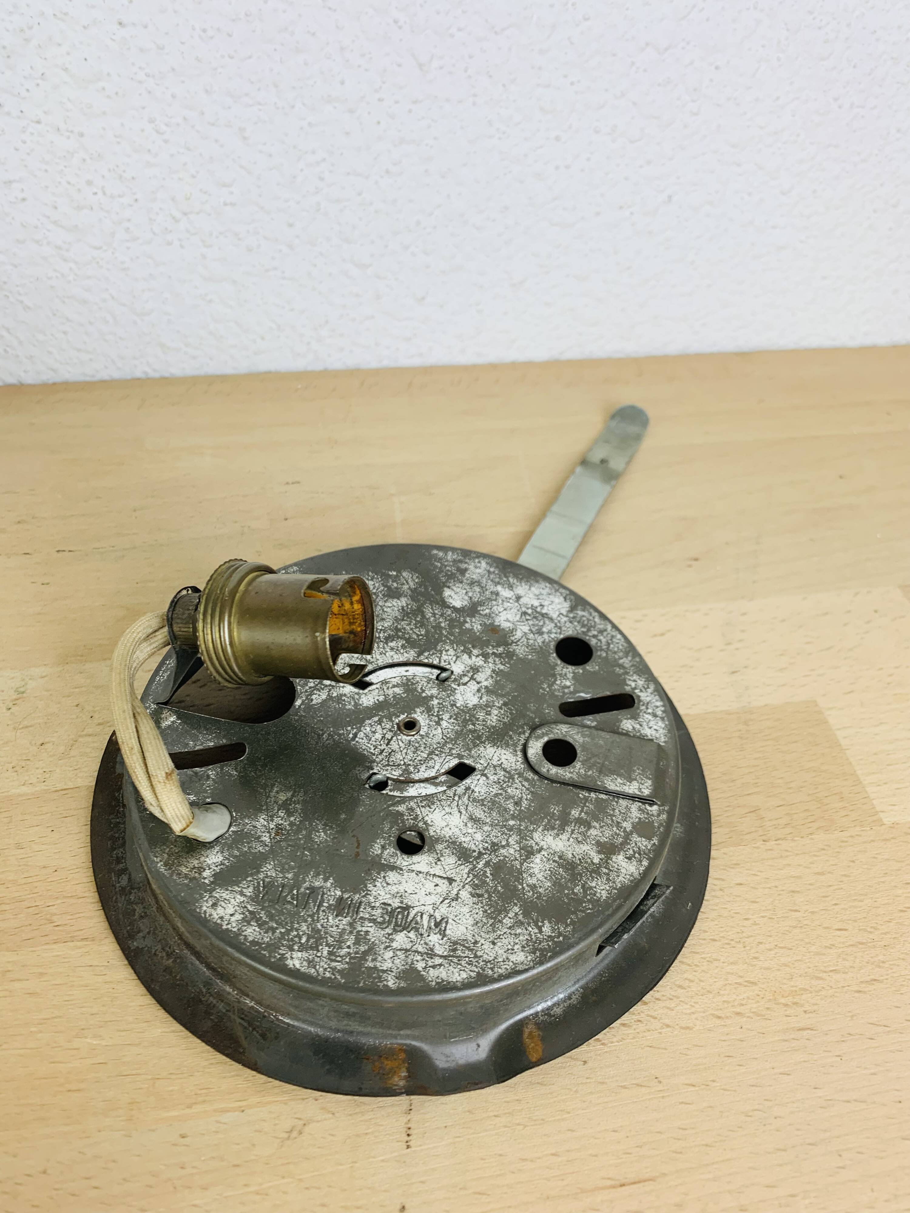 Vintage square opaline wall lamp, Italy, 1960