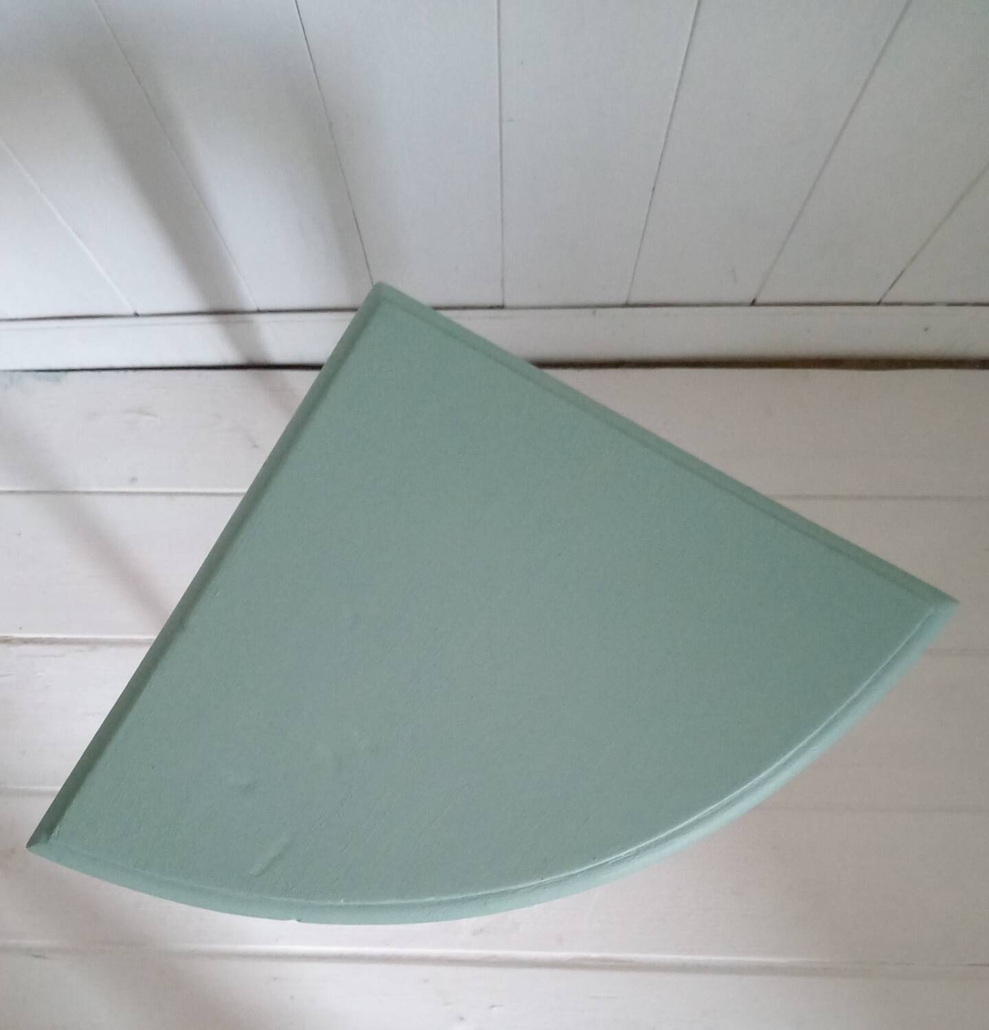 Pedestal table / Tripod pedestal table