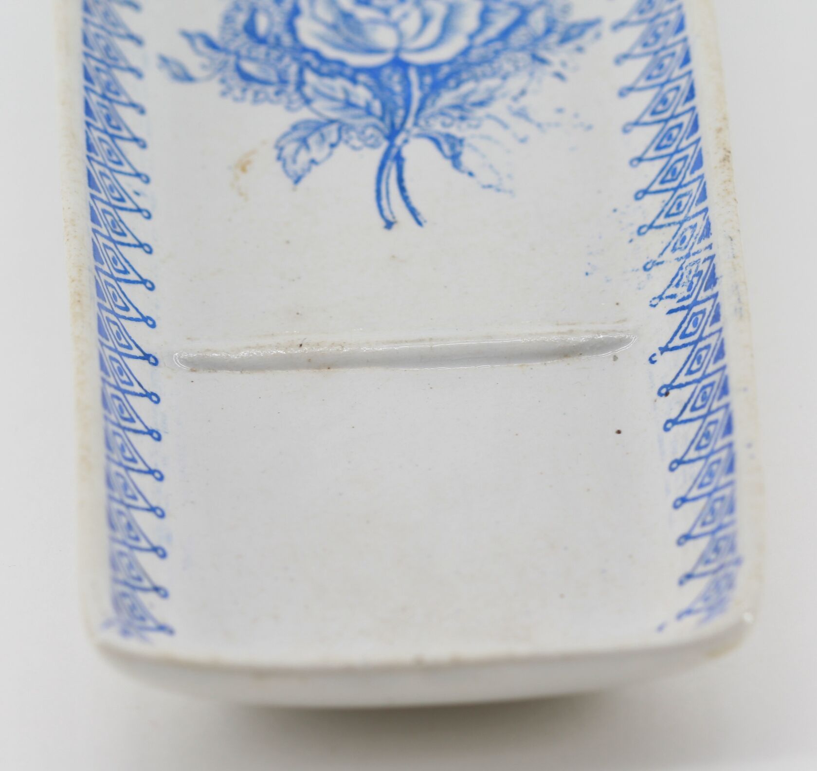 old soap holder gardener earthenware of castres
