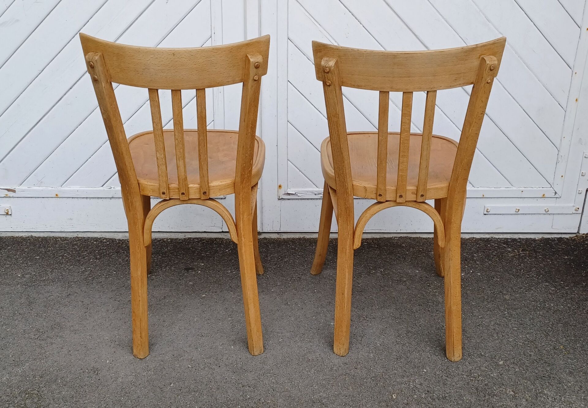 Paire de chaises bistrot Baumann