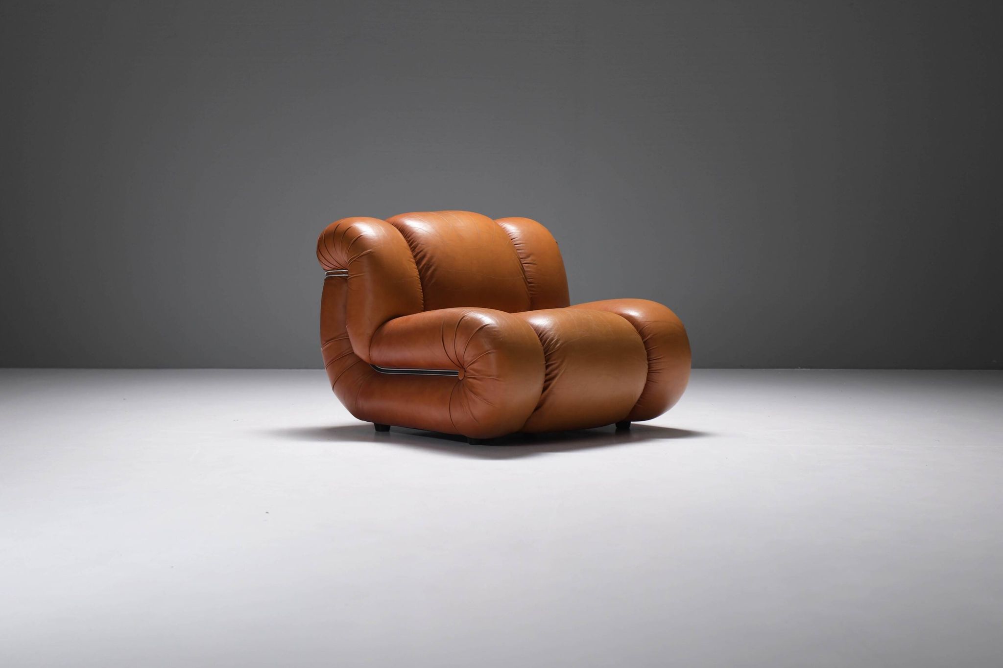 Velasquez Vintage Lounge Chair in Cognac Leather by Mimo Padova Italy