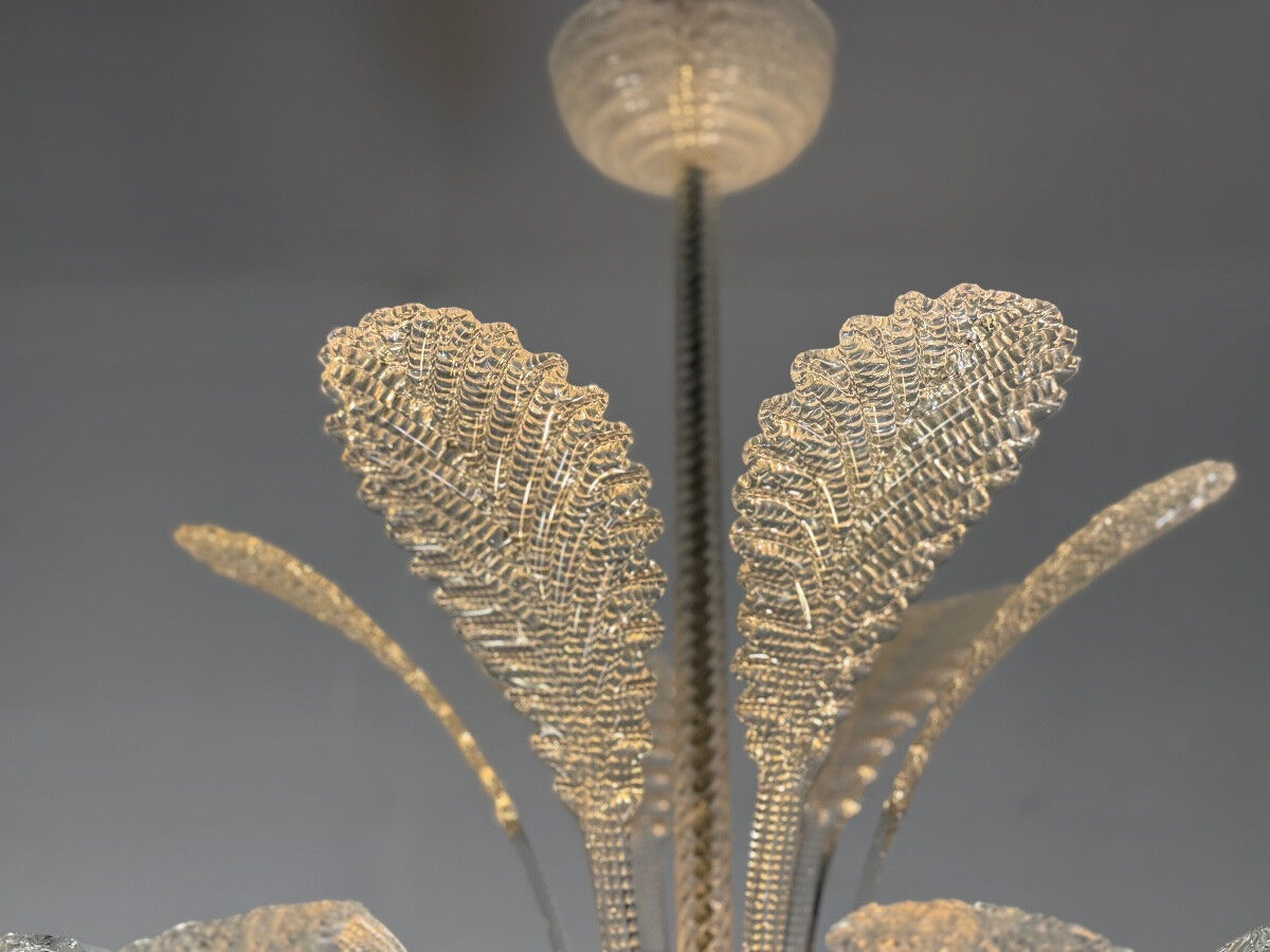 Venetian Art Deco chandelier made of Murano glass circa 1930