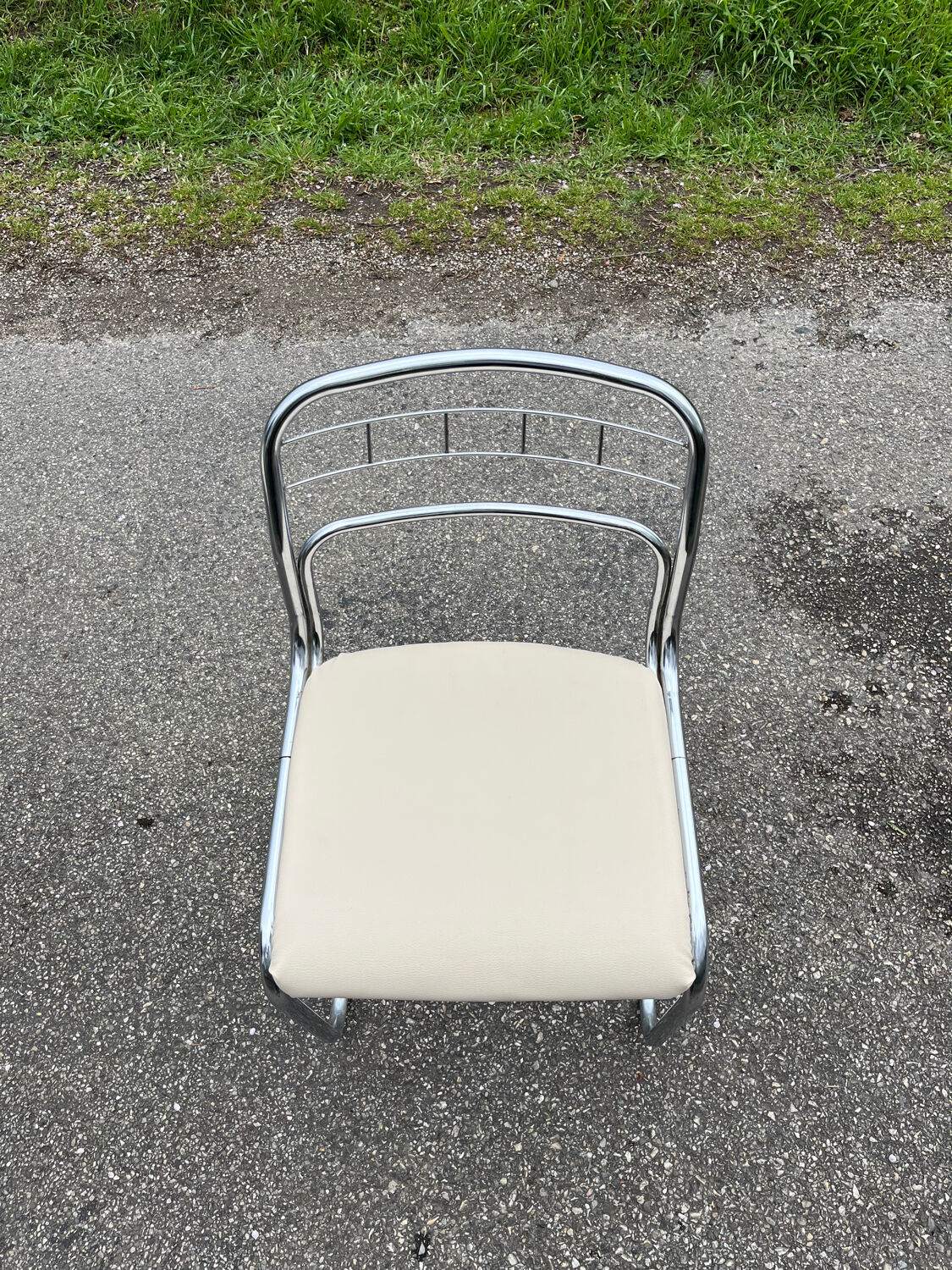 Circa chrome chairs year 1960