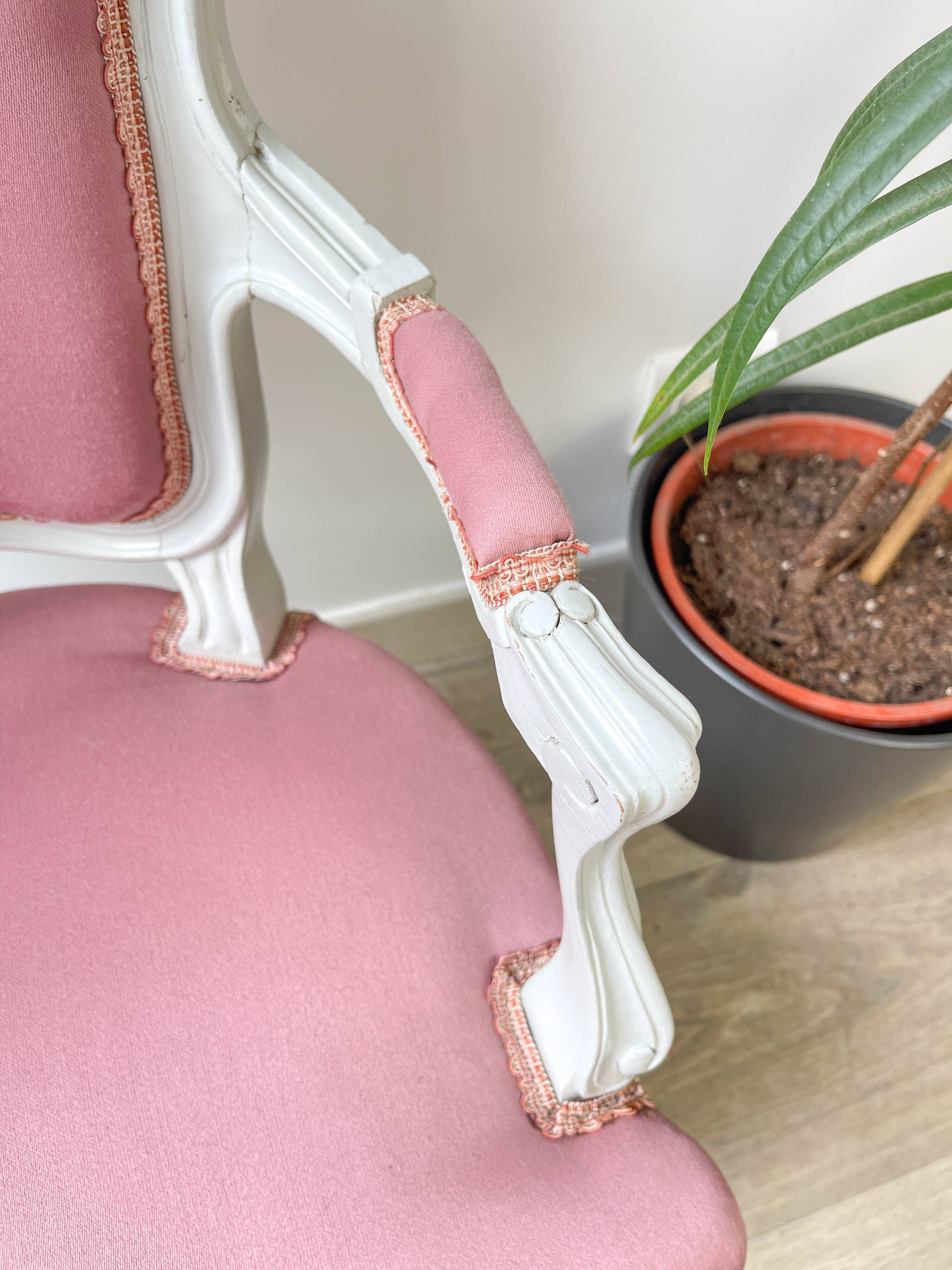 Pink Louis XV style convertible armchair in weathered wood for children
