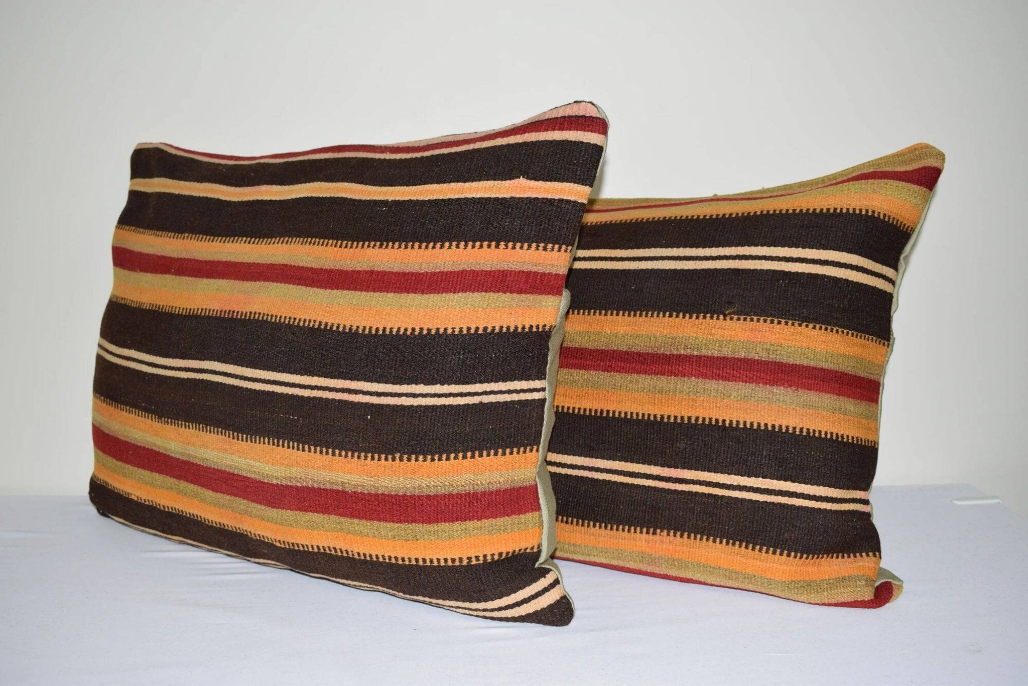 Set of 2 vintage kilim cushion covers 61x46 cm