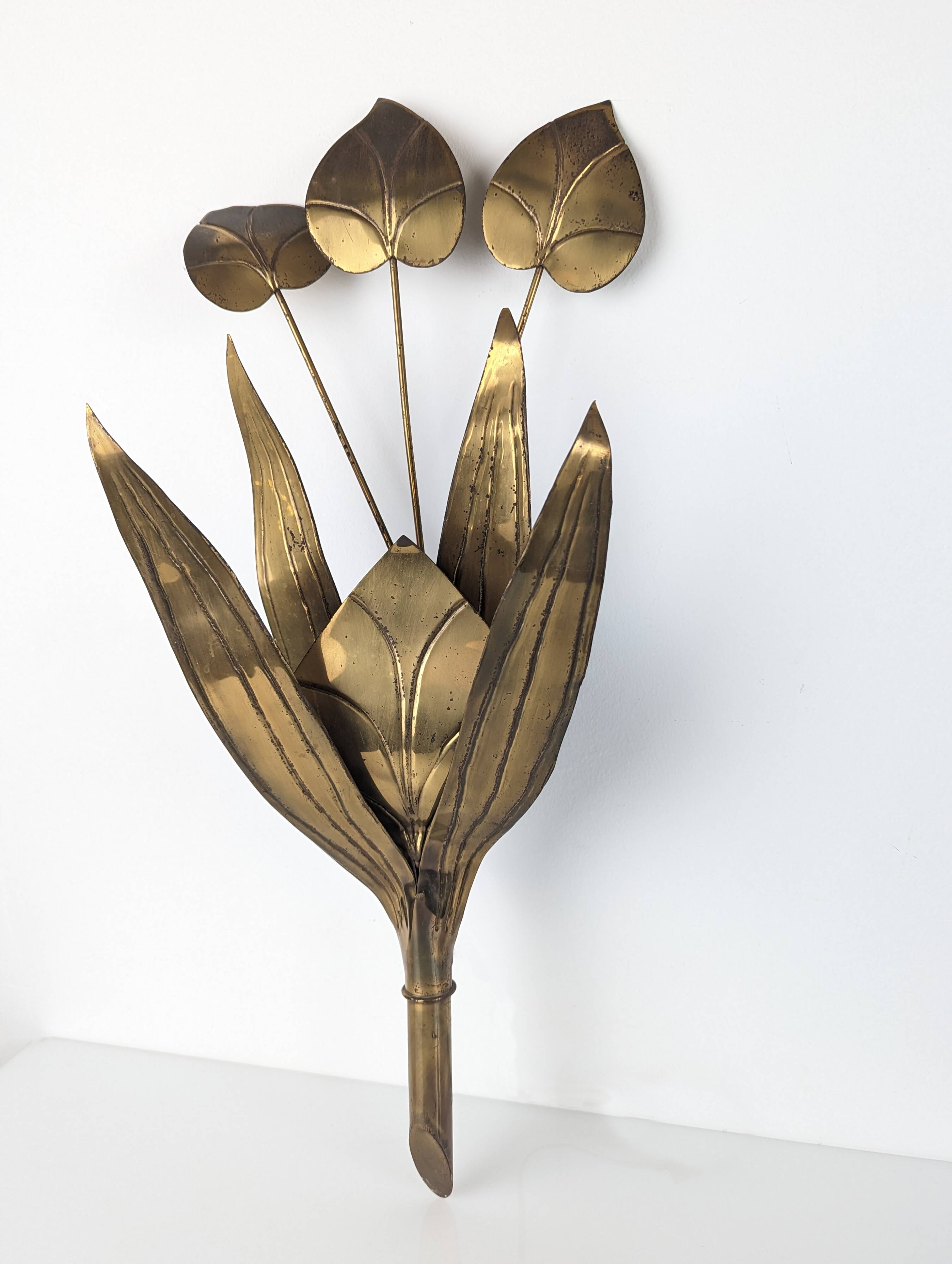 Brass Floral Leaf Wall Sconce, Hollywood Regency Style, 1960s