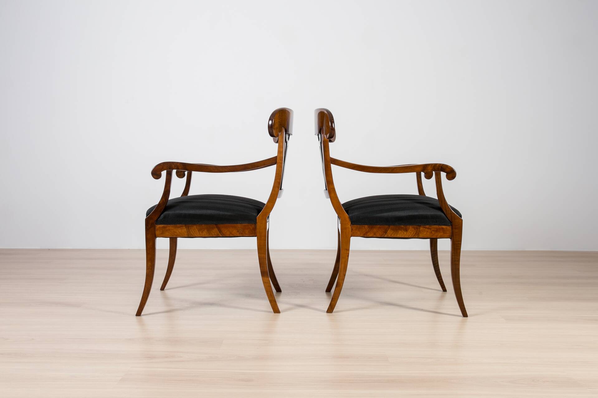 Pair of Biedermeier Armchairs, Germany, 19th Century, Walnut, French Polish